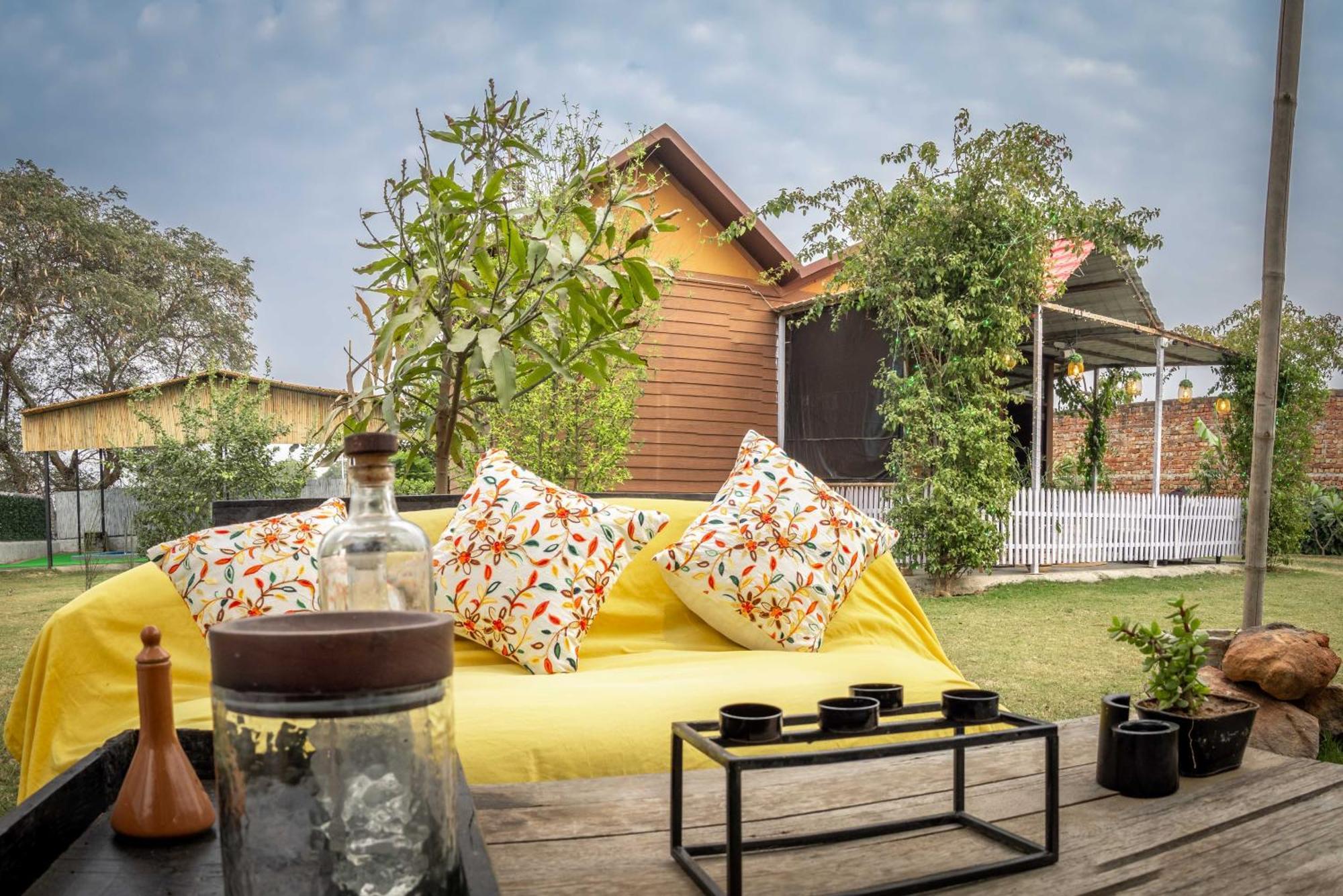 The Nirvana Nest Gurgaon Luaran gambar