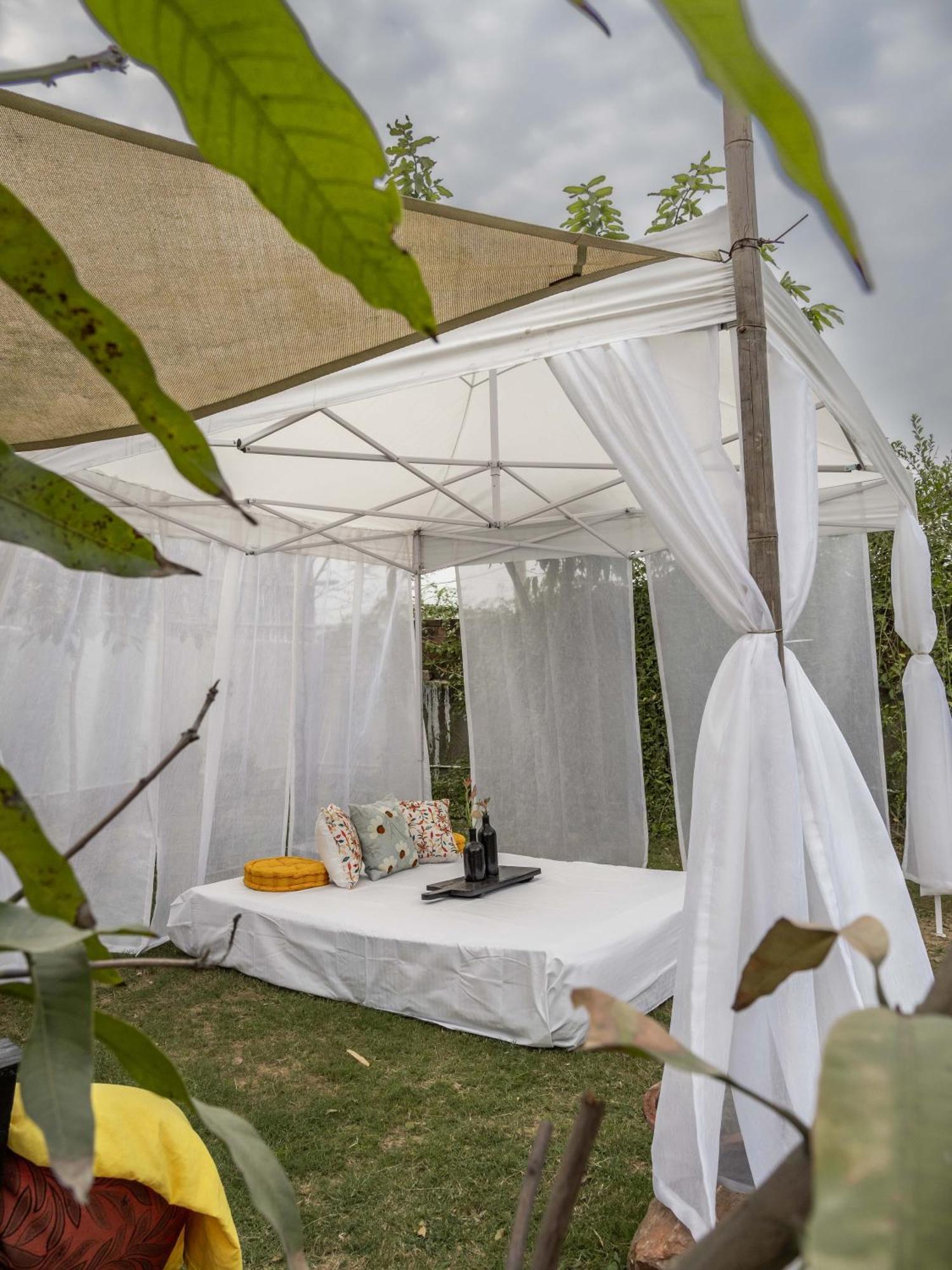 The Nirvana Nest Gurgaon Luaran gambar